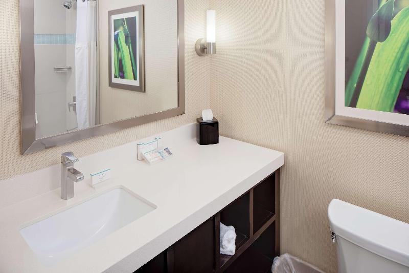 스탠다드 룸 킹사이즈 침대, Hilton Garden Inn Marina Del Rey