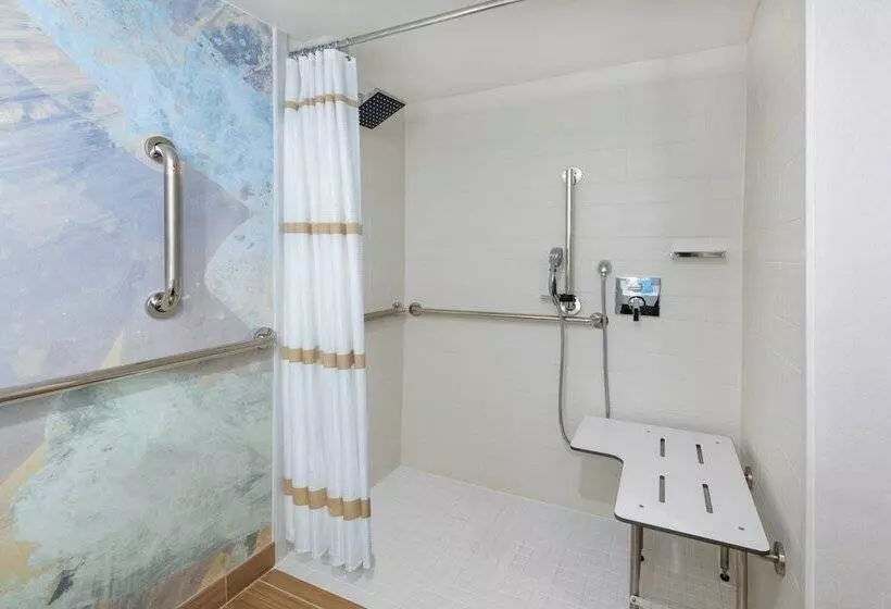 اتاق استاندارد با تخت دوبل, Madison Marriott West