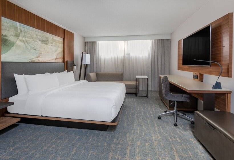 جناح, Madison Marriott West