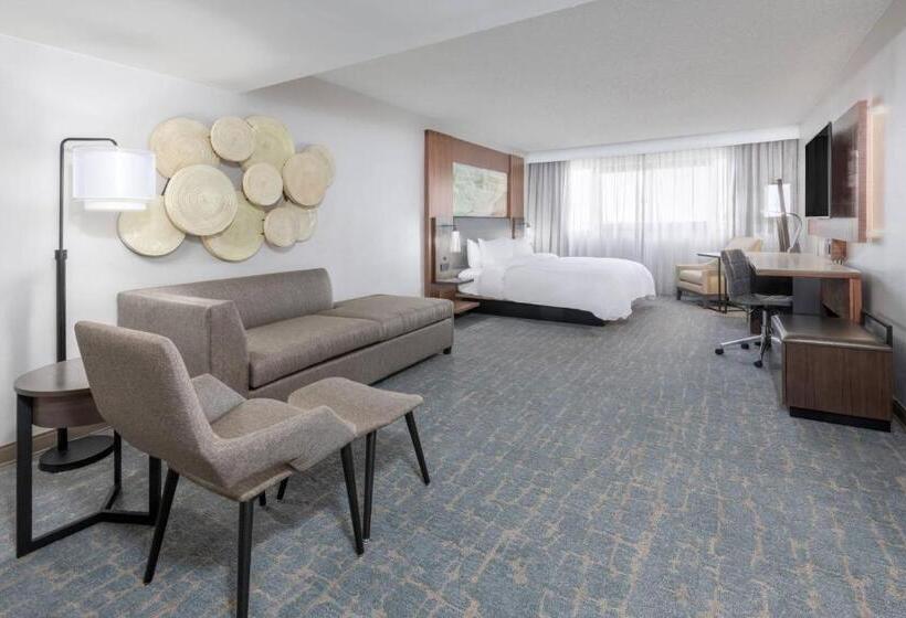 إستوديو قياسى سرير مزدوج, Madison Marriott West