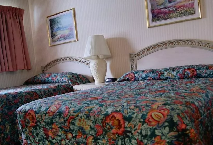 اتاق استاندارد با 2 تخت دوبل, Meadow Court Inn  Ithaca