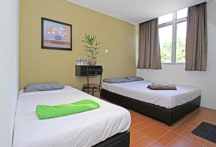 اتاق سوپریور سه تخته, Dream City