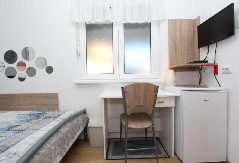 Camera Standard Individuale, Apartments Eva