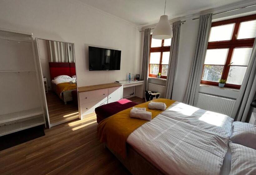 חדר דלוקס, Tcz Mokra