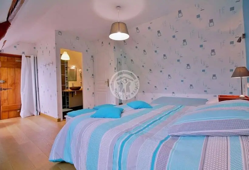 Comfort Kolmen Hengen Huone, La Boucle De L Adour Chambres D Hôtes