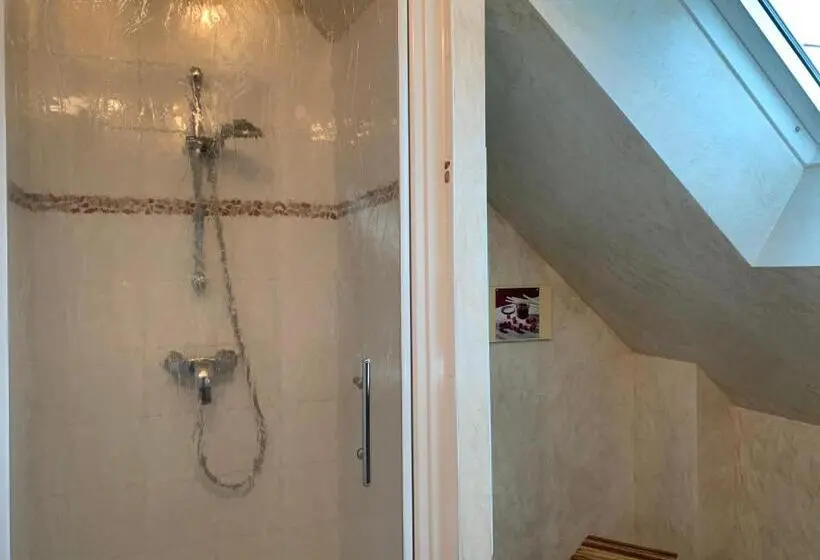 ガーデンビュースタンダードルーム, Le Clos Près Chambord