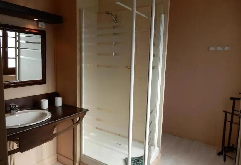 デラックスルーム, Chambre D Hôtes Le Puy Maury