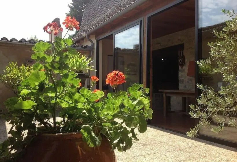 スタンダード４人部屋, Domaine De Granval