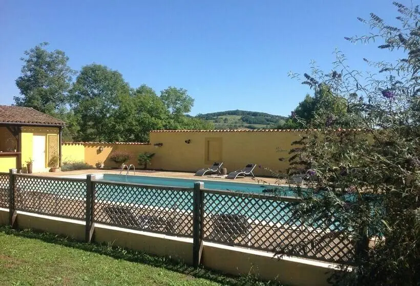 スタンダード４人部屋, Domaine De Granval