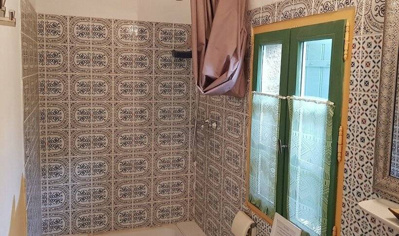 غرفة قياسية, La Bastide De Boisset