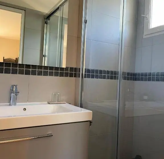 庭の見える１ベッドルームアパートメント, Les Jardins D Holi   Chambres D Hôtes