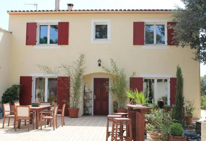 庭の見える１ベッドルームアパートメント, Les Jardins D Holi   Chambres D Hôtes