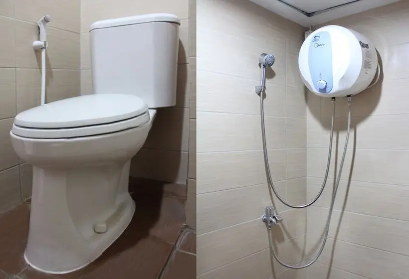 スタンダードルーム, Oyo 266 Margonda Residence 5