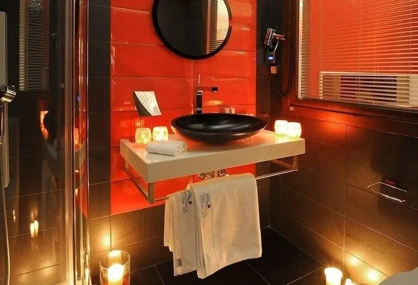 オーシャンビュージュニアスイート, Iakovakis Suites & Spa