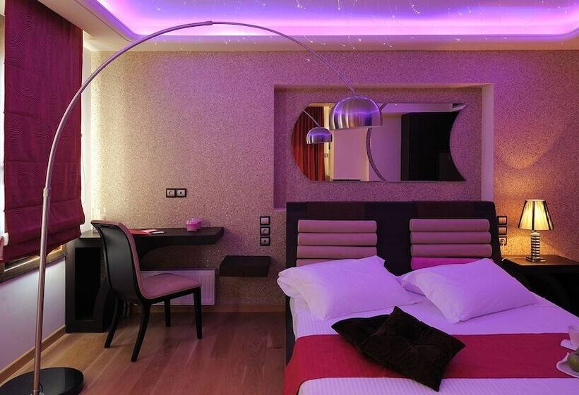 סוויטת ג'וניור נוף לים, Iakovakis Suites & Spa