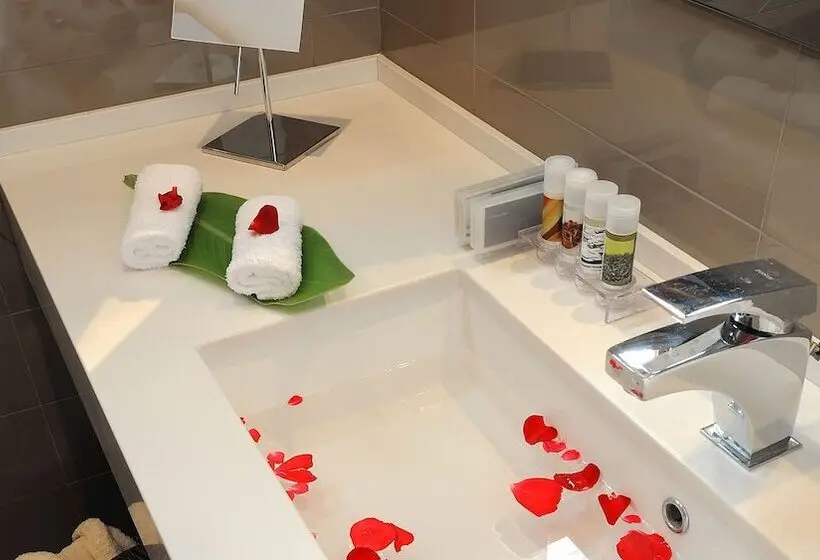 オーシャンビュースーペリアースイート, Iakovakis Suites & Spa