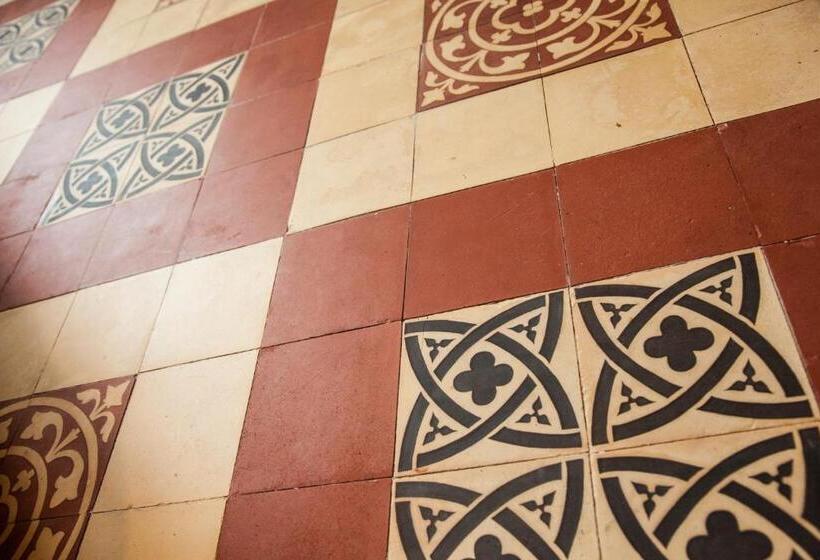 ガーデンビュースタンダードルーム, Il était Une Fois Chez Moi