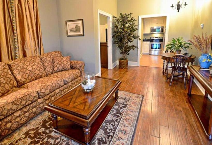 디럭스 코티지, Nottoway Plantation Resort