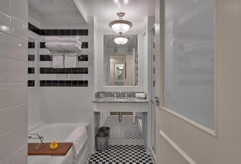 חדר סטנדרט עם מיטת קינג, O.henry