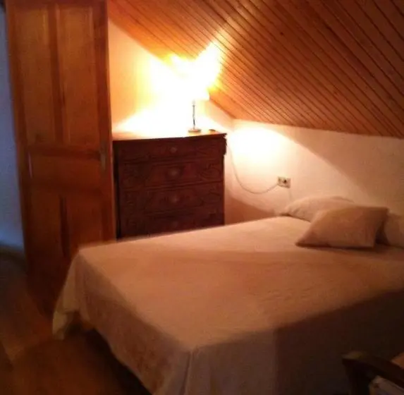 Perhehuone Vuoristonäkymä, Casa Campo