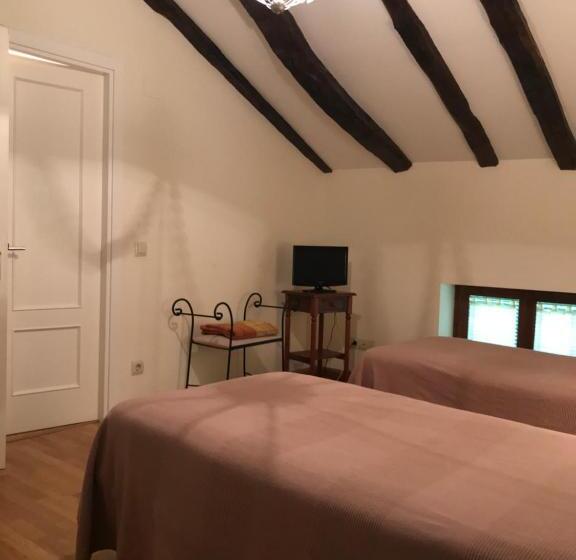 غرفة قياسية, Casa Campo