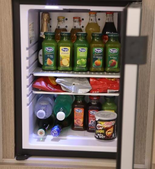 سوییت لوکس, Mecla Suites