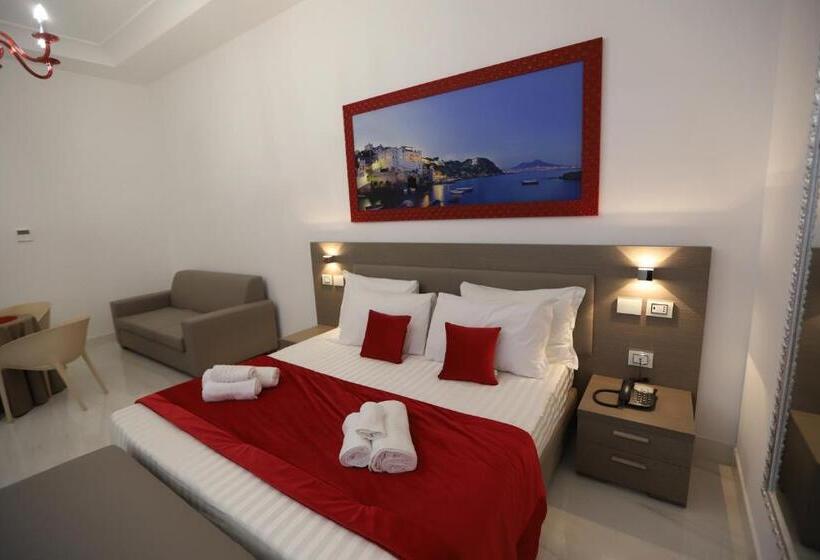 سوئیت با بالکن, Mecla Suites