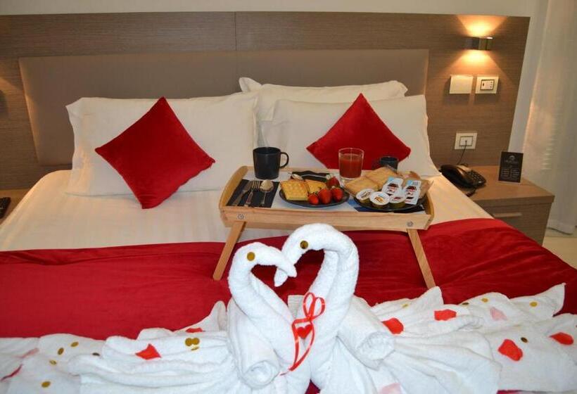 اتاق استاندارد با تخت بزرگ, Mecla Suites