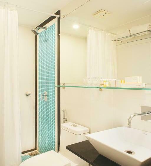 חדר דלוקס, Vits Select Rajkot