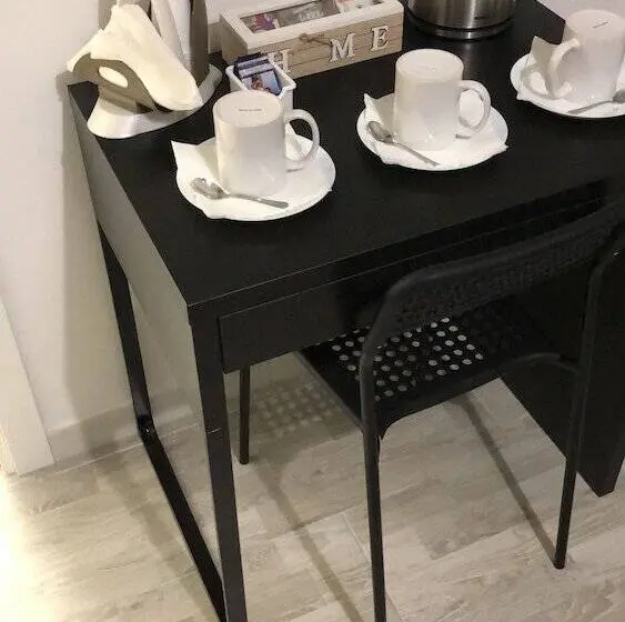 スタンダードルーム, La Maison