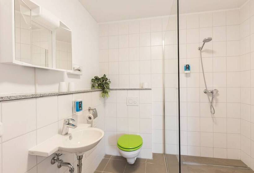 آپارتمان 1 خوابه, Ludwig