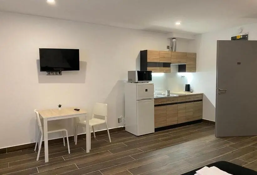 １ベッドルームアパートメント, M70 Apartmanház