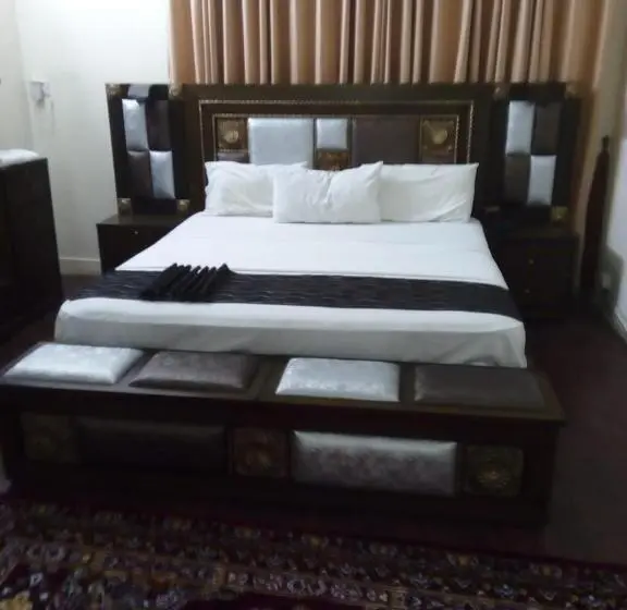 اتاق کلاسیک سه تخته, New City Lodges Guesthouse
