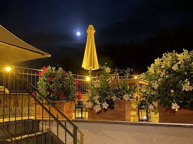 جناح ديلوكس, Relais San Filippo In Sogaglia