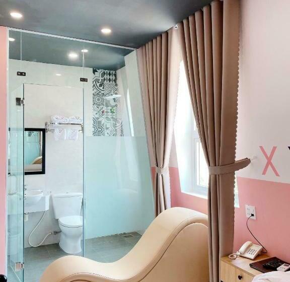 اتاق لوکس, The Villa Hieu Hy