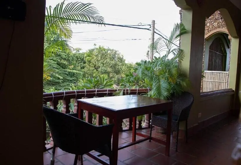 اتاق استاندارد با تخت بزرگ, Kep Villa Hill Guest House 1