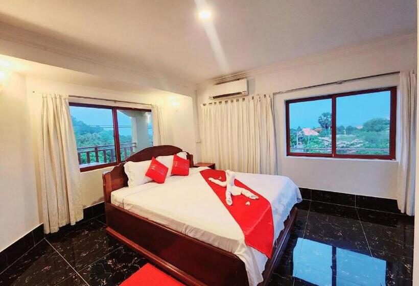 اتاق استاندارد با تخت بزرگ, Kep Villa Hill Guest House 1