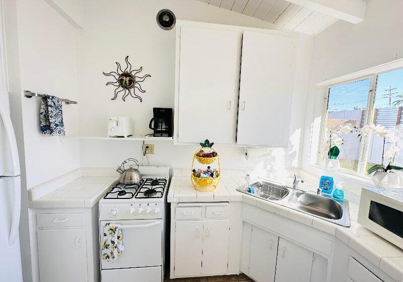 スタンダードバンガロー, A Place In The Sun Hotel   Adults Only Big Units, Privacy Gardens & Heated Pool & Spa In 1 Acre Park