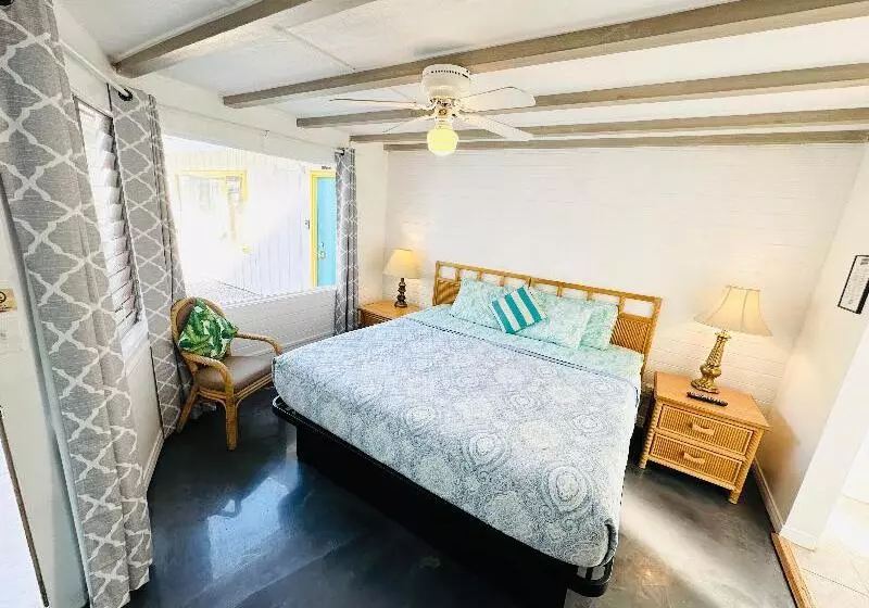 テラス付きスタンダードワンルーム, A Place In The Sun Hotel Adults Only Big Units, Privacy Gardens & Heated Pool & Spa In 1 Acre Park