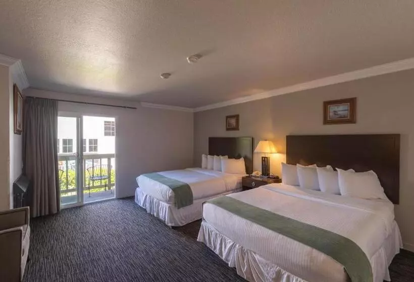 スタンダードルーム, Cannery Row Inn