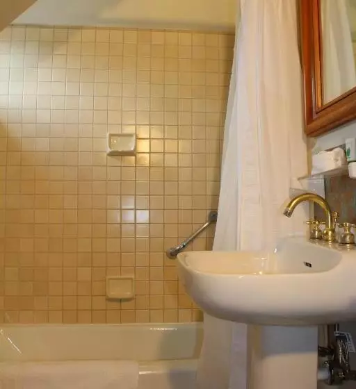 اتاق استاندارد با تخت بزرگ, Pacific Grove Inn