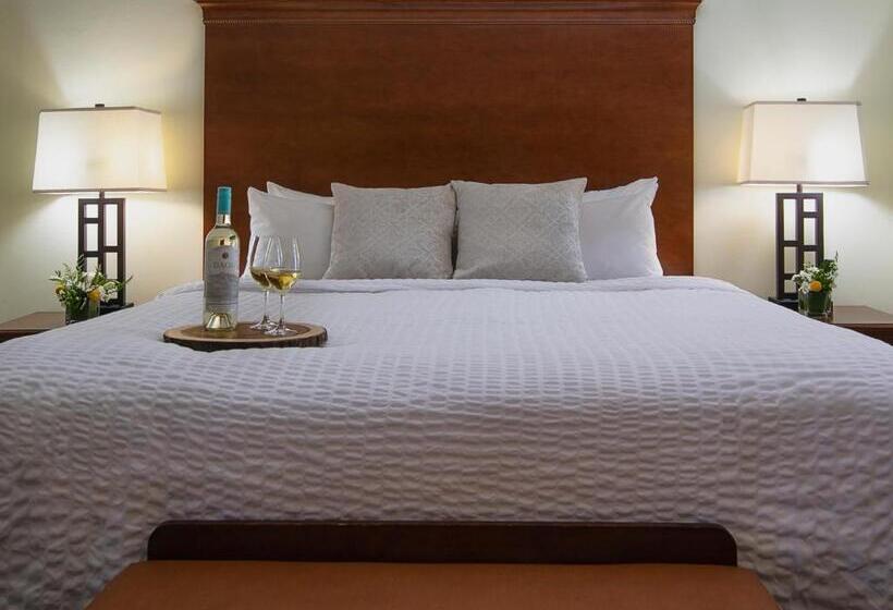 Номер Стандарт, Paso Robles Inn