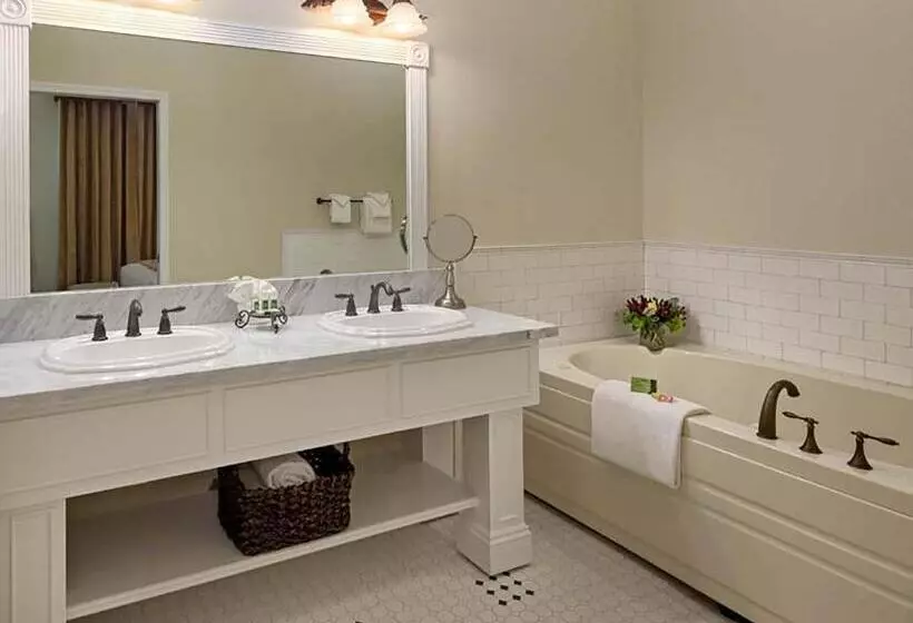 اتاق لوکس یک تخته, Paso Robles Inn