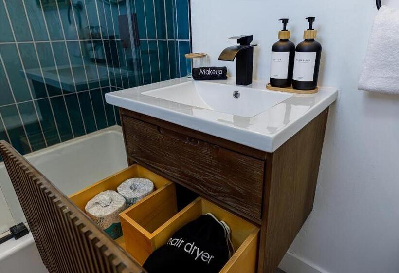 Номер Deluxe Кровать Кинг, Quail Park Lodge