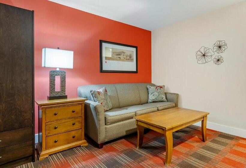 Люкс Повышенной Комфортности, Polynesian Hotel & Suites Wisconsin Dells/lake Delton