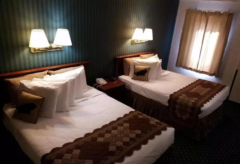 デラックススイート, Potawatomi Inn & Cabins