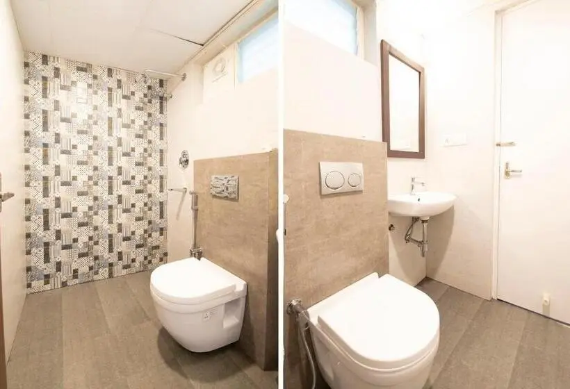 トリプルクラシックルーム, Super Townhouse Hebbal