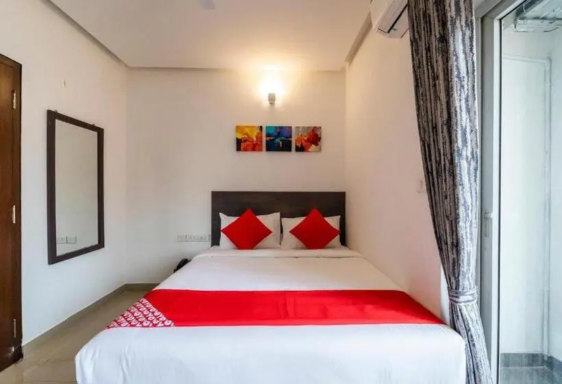 トリプルクラシックルーム, Super Townhouse Hebbal