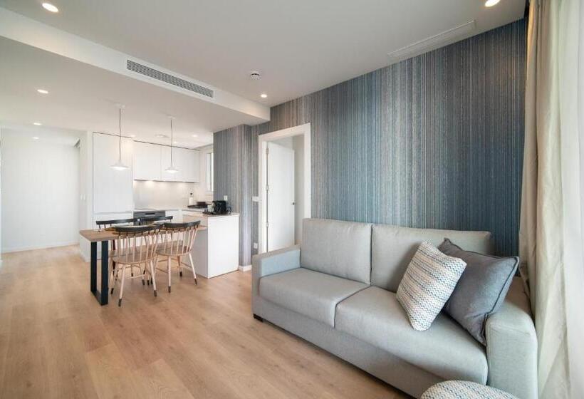 海の見える２ベッドルームアパートメント, Ahoy Apartments