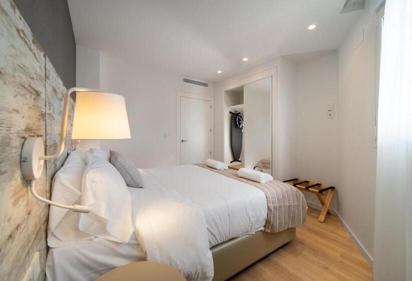 סטודיו סטנדרטי נוף לים, Ahoy Apartments